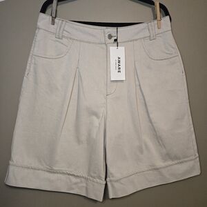 Aware By Vera Moda Women's Cream Longwide Pleated Cuffed Shorts Size XL NWT